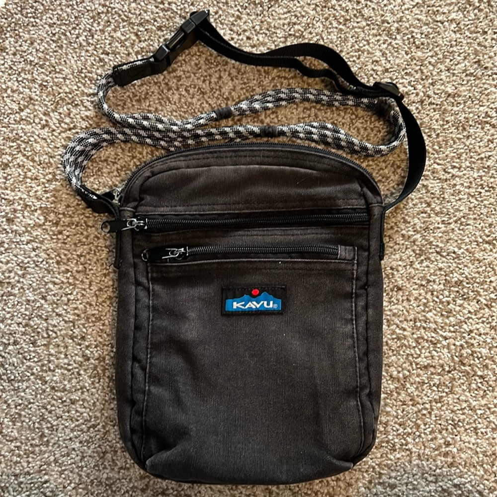 Kacy crossbody bag black denim EUC